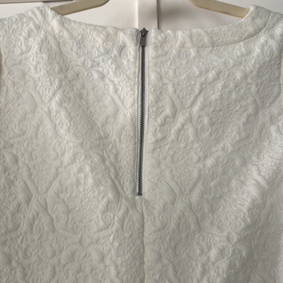 Banana Republic off white dress shirt - Picture 5 of 5